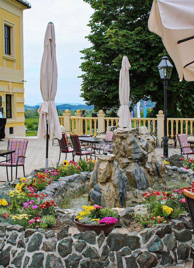 Hotel & Restoran Dvorac Gjalski Zabok Dış mekan fotoğraf