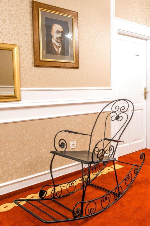 Hotel & Restoran Dvorac Gjalski Zabok Dış mekan fotoğraf