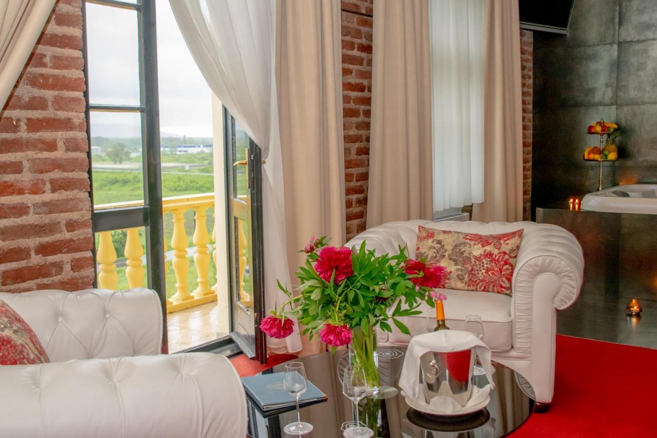 Hotel & Restoran Dvorac Gjalski Zabok Dış mekan fotoğraf