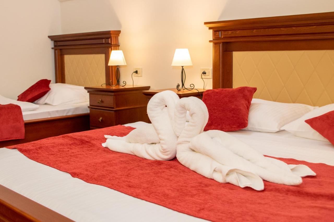 Hotel & Restoran Dvorac Gjalski Zabok Dış mekan fotoğraf